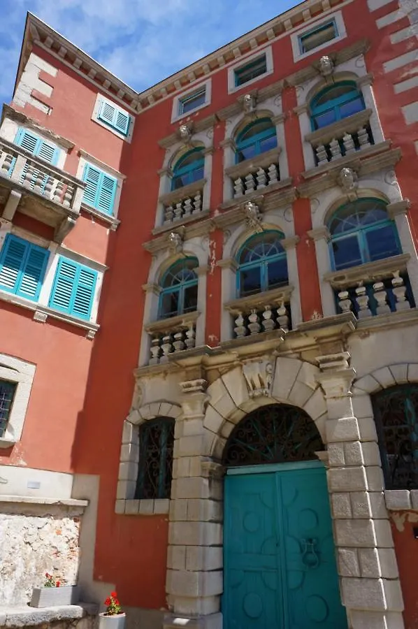 Apartment Layla - Intermezzo With Sea View In Center Of Rabac