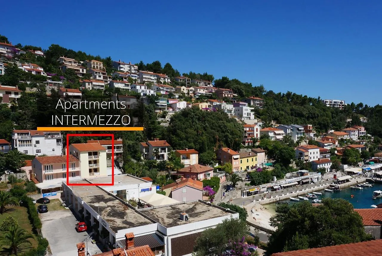 Apartment Layla - Intermezzo With Sea View In Center Of Rabac