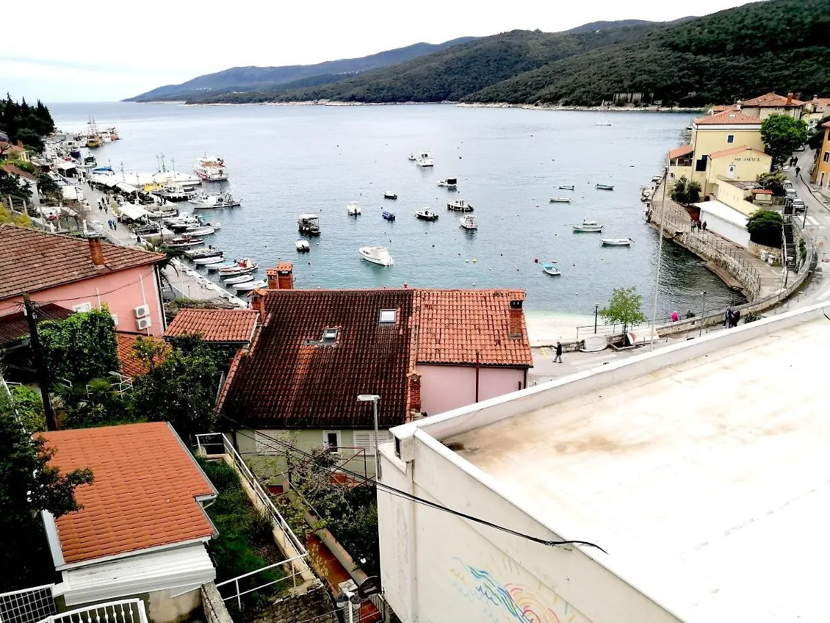 Apartment Layla - Intermezzo With Sea View In Center Of Rabac